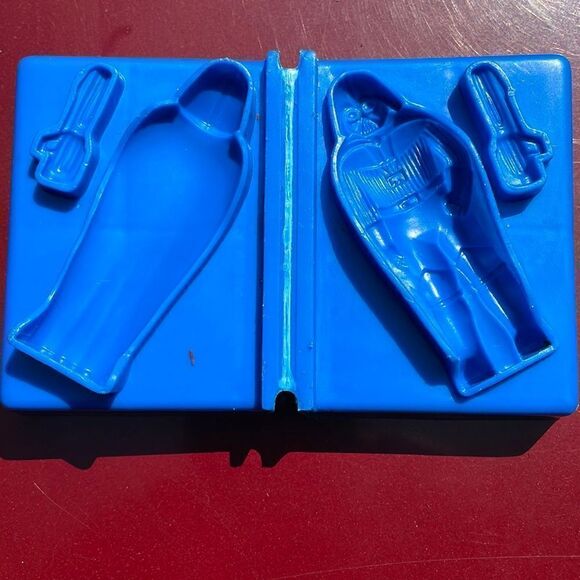 Vintage Play Doh Star Wars Darth Vader Mold - Picture 1 of 6